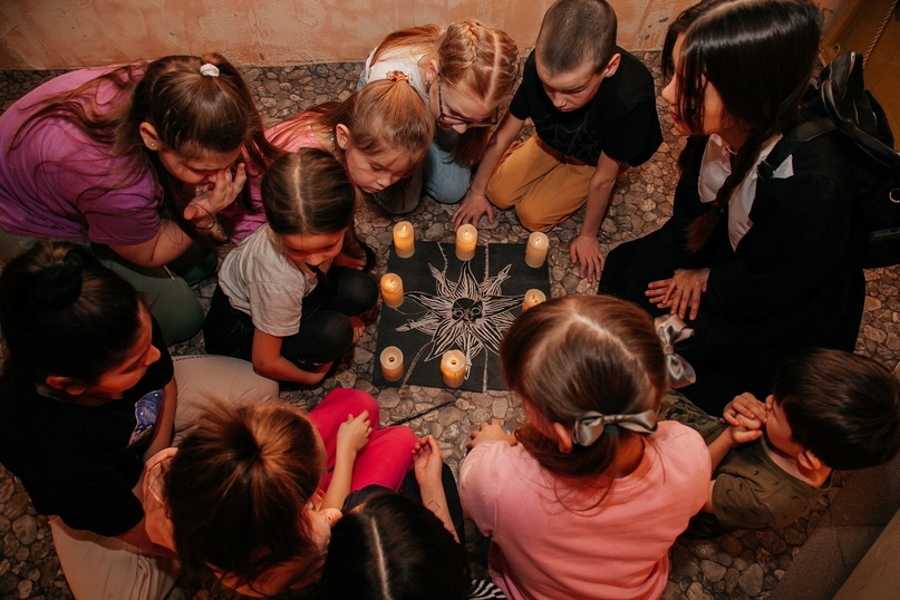 Квест в реальности Уэнсдей от компании Тайное место Квест в реальности Уэнсдей от компании Тайное место