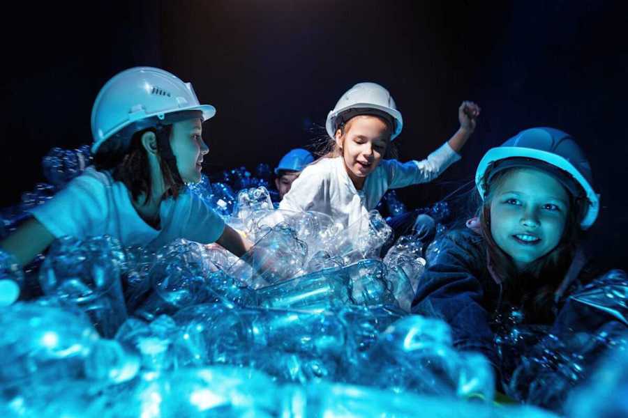 Квест в реальности Прятки: игра теней от компании Погружение Квест в реальности Прятки: игра теней от компании Погружение