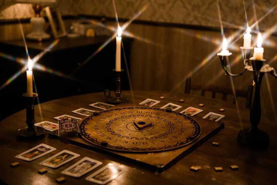 Квест в реальности Спиритический сеанс от компании Таинственный переулок Квест в реальности Спиритический сеанс от компании Таинственный переулок